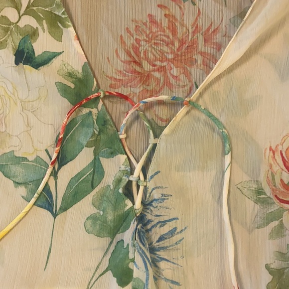 Zara Floral Peplum Top - Picture 3 of 4